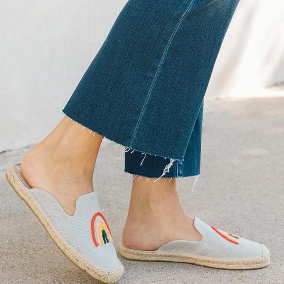 New Soludos Rainbow Embroidered Espadrille Mules - Picture 2 of 9
